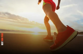 Motion control best stability running shoes for overpronators to correct foot roll